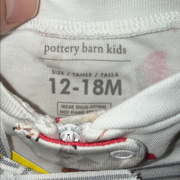 Pottery Barn Santa Pajama Set - White and Red - Picture 3 of 8